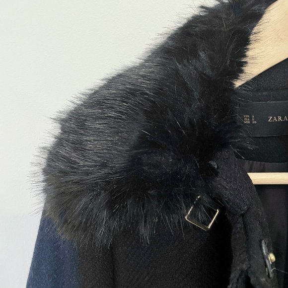 Short Navy Coat With Removable Faux Fur Collar - Picture 2 of 3